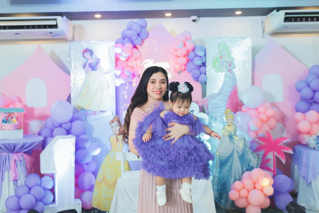 Shanniah Elise's 1st Birthday